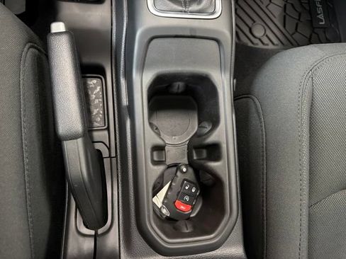 Used 2023 Jeep Wrangler Unlimited Sport AWD/4WD image 21