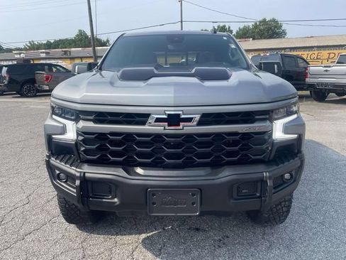 Used 2023 Chevrolet Silverado 1500 ZR2 w/ ZR2 Bison Edition AWD/4WD image 9