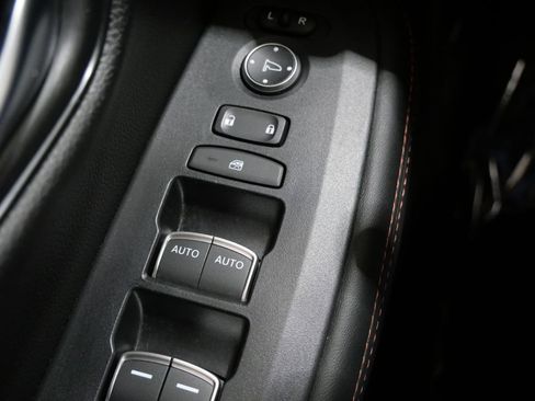 Used 2025 Honda HR-V Sport image 12