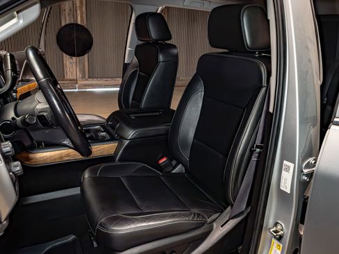 Used 2017 Chevrolet Silverado 2500 LTZ image 21