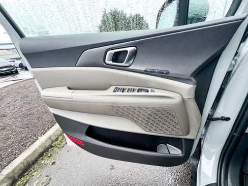 New 2026 Kia Carnival SX image 19