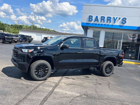 New 2026 Chevrolet Colorado W/T w/ WT Custom Package AWD/4WD image 2