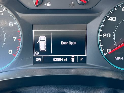 Used 2023 Chevrolet Traverse LS w/ Midnight/Sport Edition FWD image 31