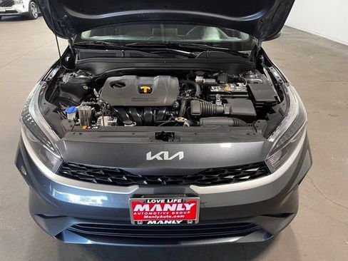 Used 2023 Kia Forte LXS FWD image 9