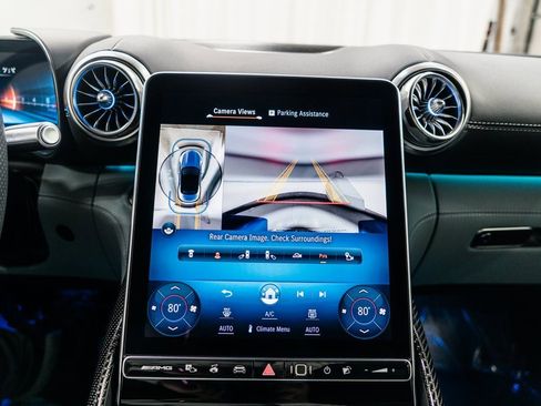 Used 2024 Mercedes-Benz SL 55 AMG 4MATIC image 23