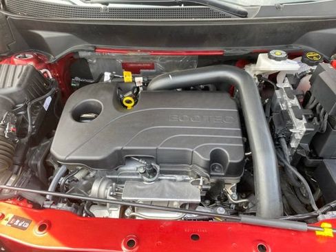 Used 2025 Chevrolet Equinox RS FWD image 34