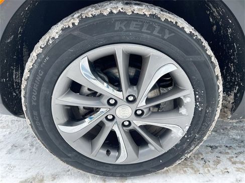 Certified 2022 Buick Encore GX Select w/ Advanced Technology Package image 30