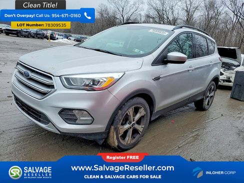 Used 2017 Ford Escape SE w/ Equipment Group 201A image 1