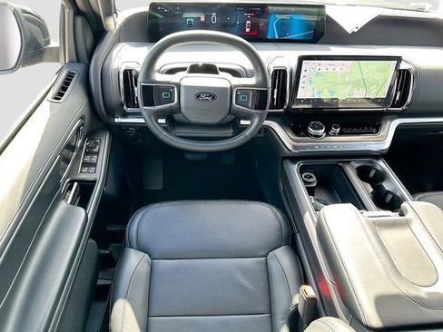 Used 2026 Ford Expedition Max Platinum w/ Stealth Appearance Package AWD/4WD image 22