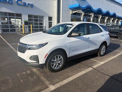 Used 2022 Chevrolet Equinox LS