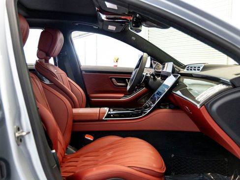 Used 2026 Mercedes-Benz S 63 AMG S image 28