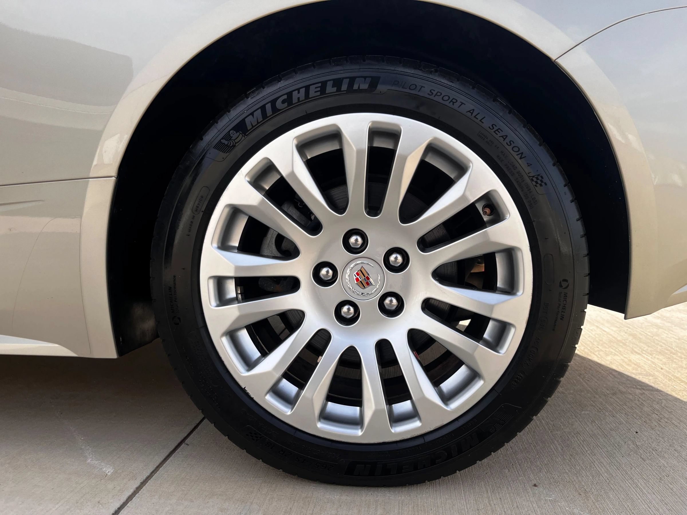 Used 2014 Cadillac CTS Coupe RWD image 37