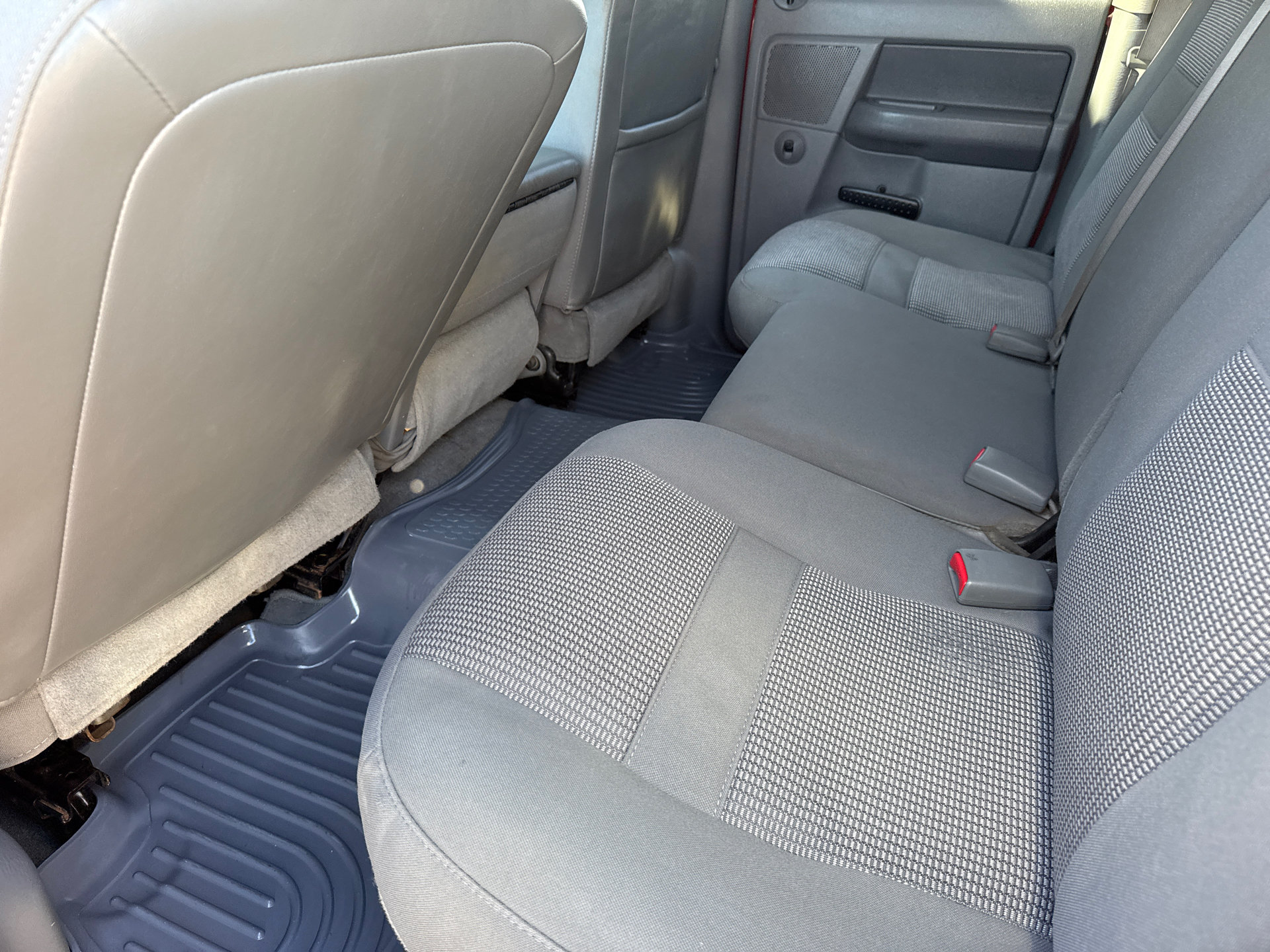 Used 2009 Dodge Ram 2500 Truck SLT w/ Popular Equipment Group AWD/4WD image 18