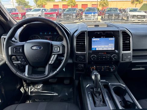 Used 2016 Ford F150 XLT w/ Equipment Group 302A Luxury AWD/4WD image 8