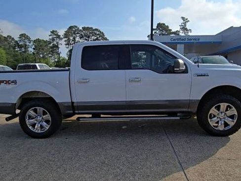 Used 2019 Ford F150 XLT w/ Equipment Group 302A Luxury image 9