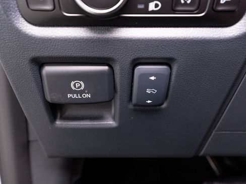 Used 2026 Ford F150 Raptor AWD/4WD image 40