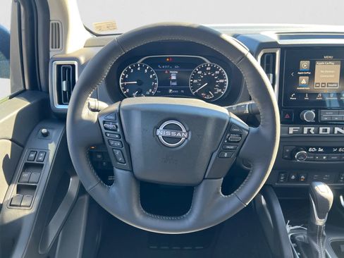 Certified 2025 Nissan Frontier SV w/ SV Convenience Package image 25