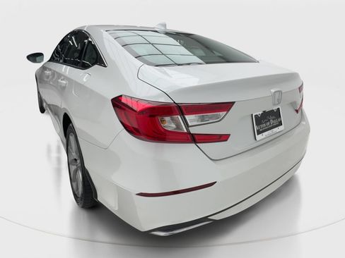 Used 2022 Honda Accord LX image 10