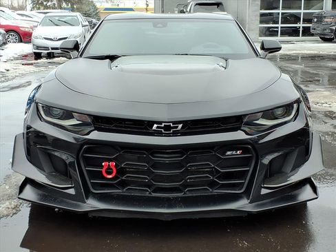 Used 2019 Chevrolet Camaro ZL1 image 8