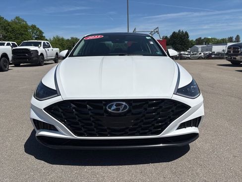 Used 2023 Hyundai Sonata SEL w/ Convenience Package FWD image 8