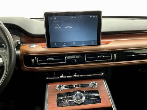 Used 2021 Lincoln Aviator Grand Touring w/ Equipment Group 302A image 8