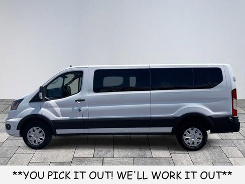 Used 2024 Ford Transit 350 XLT RWD image 4