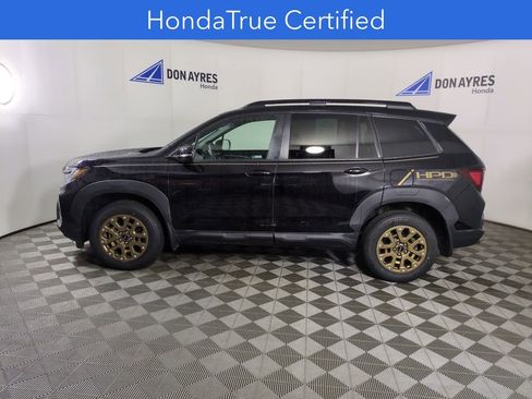 Certified 2022 Honda Passport TrailSport image 2