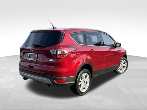 Used 2017 Ford Escape SE AWD/4WD image 5