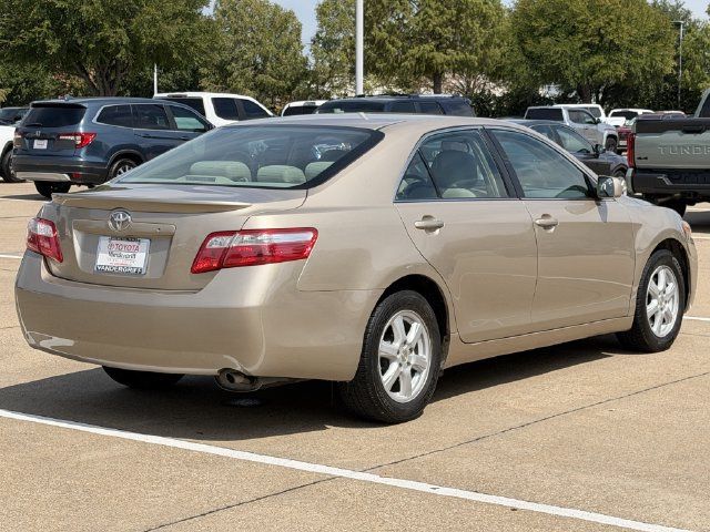 Used 2008 Toyota Camry LE FWD image 4