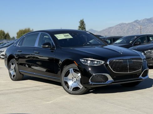 New 2026 Mercedes-Benz Maybach S 580 4MATIC image 2