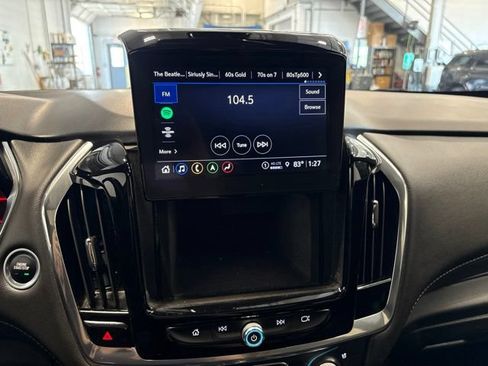 Used 2023 Chevrolet Traverse Premier w/ Redline Edition AWD/4WD image 23