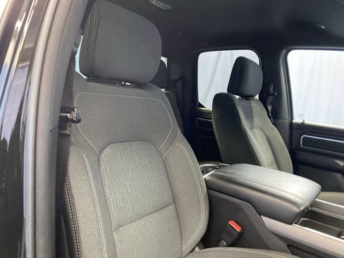 Used 2022 RAM 1500 Big Horn w/ Night Edition image 43