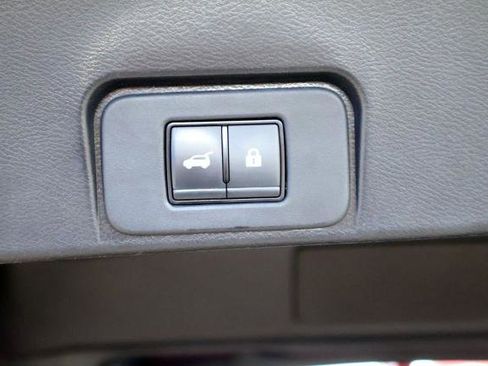 Certified 2023 Nissan Rogue SL w/ SL Premium Package image 12