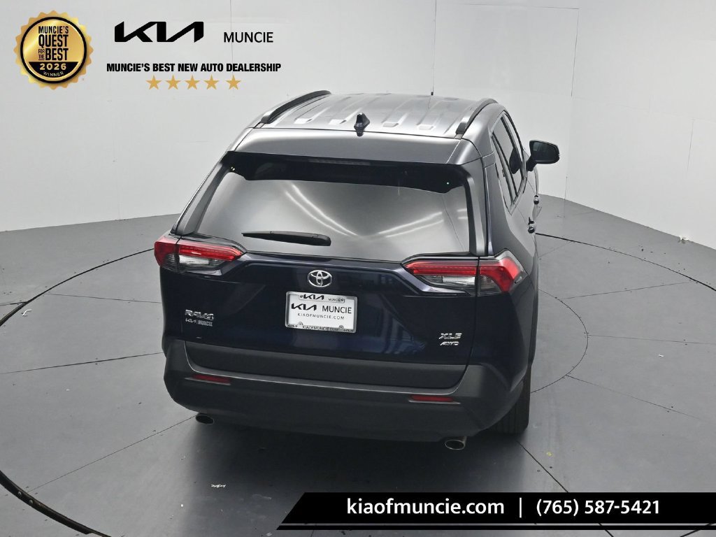Used 2025 Toyota RAV4 XLE AWD/4WD image 50