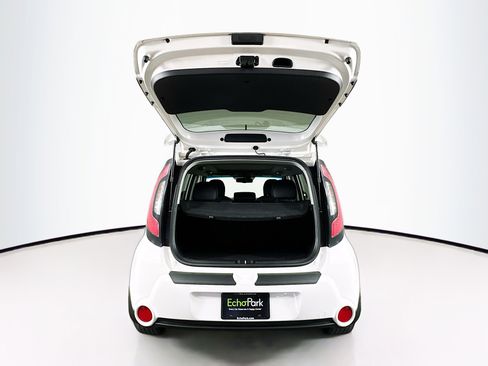 Used 2016 Kia Soul ! w/ Premium Package image 29