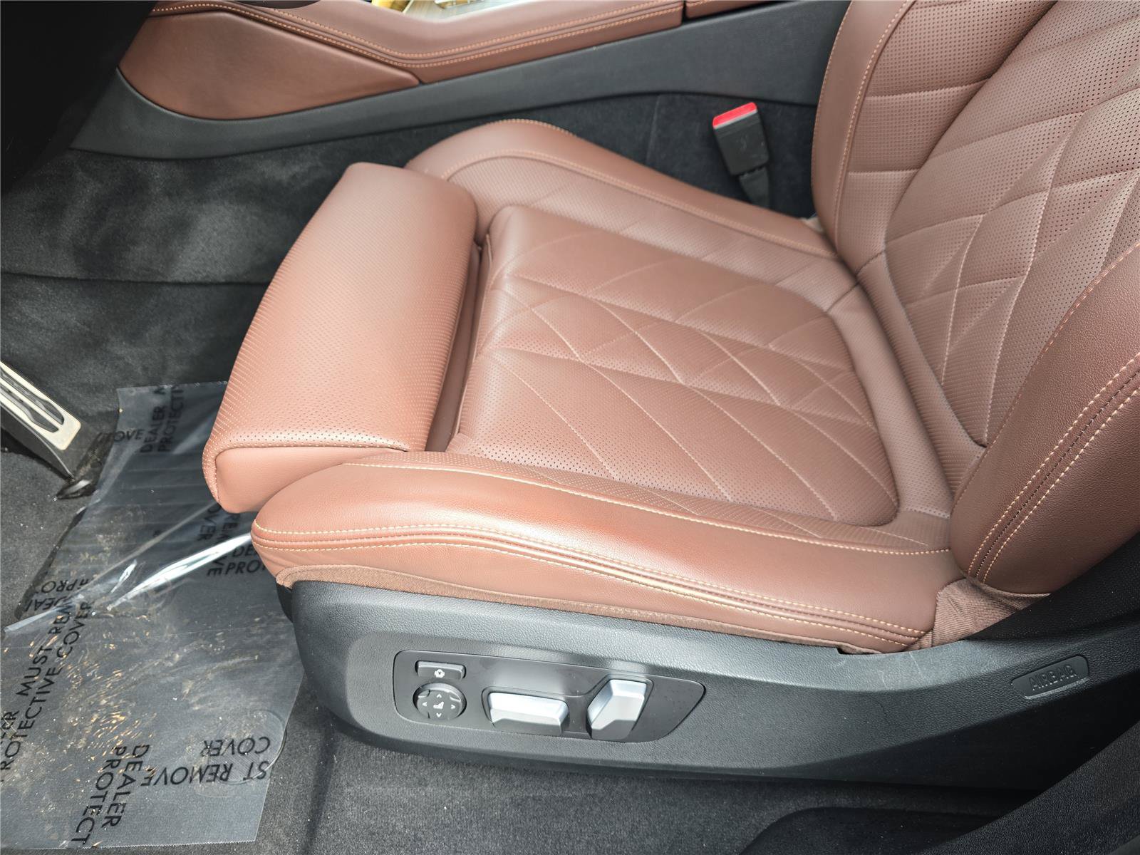 Certified 2024 BMW X6 xDrive40i AWD/4WD image 17