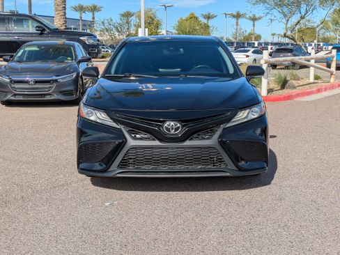 Used 2021 Toyota Camry XSE w/ Carpet Mat Package (TMS) image 8