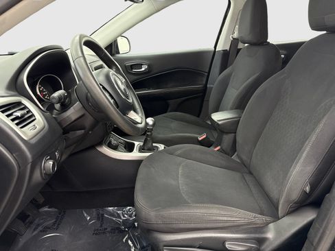 Used 2019 Jeep Compass Sport AWD/4WD image 17