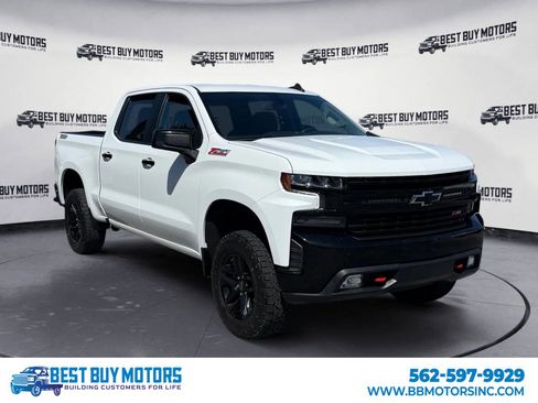 Used 2021 Chevrolet Silverado 1500 LT Trail Boss w/ Bed Protection Package image 1