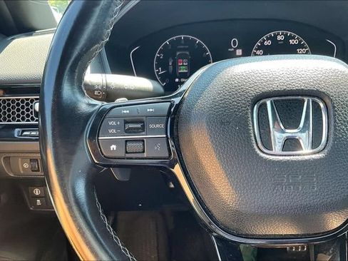 Used 2023 Honda Civic Sport image 10