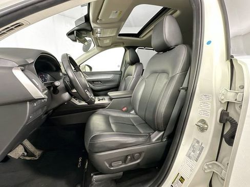 Used 2024 MAZDA CX-90 3.3 Turbo w/ Preferred Plus image 4