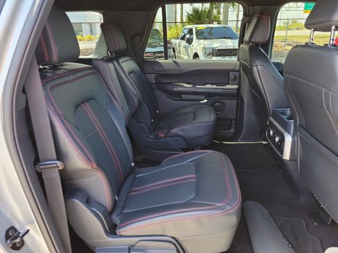 Used 2023 Ford Expedition Max Limited image 27