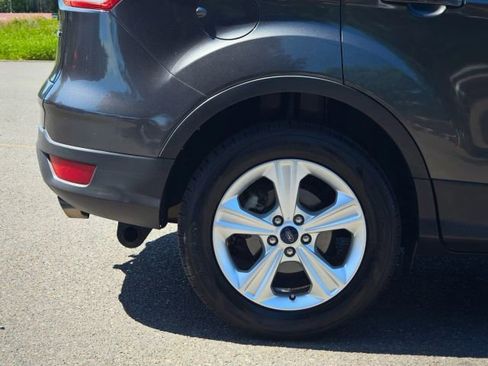 Used 2016 Ford Escape SE AWD/4WD image 48