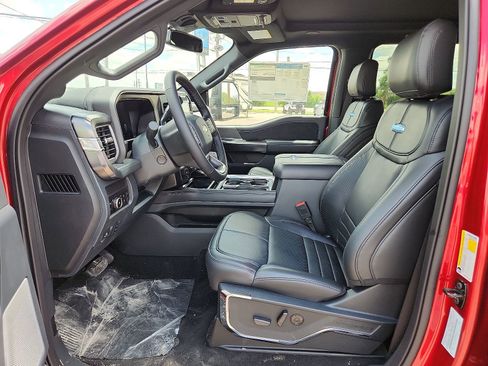 New 2025 Ford F250 Platinum image 11