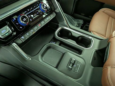 New 2026 GMC Sierra 3500 Denali Ultimate image 23