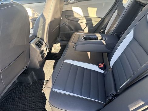 New 2026 Volkswagen Taos SEL AWD/4WD image 30