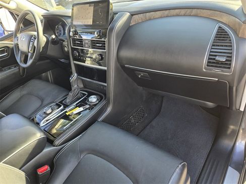Used 2022 INFINITI QX80 Premium Select w/ All-Season Package image 21