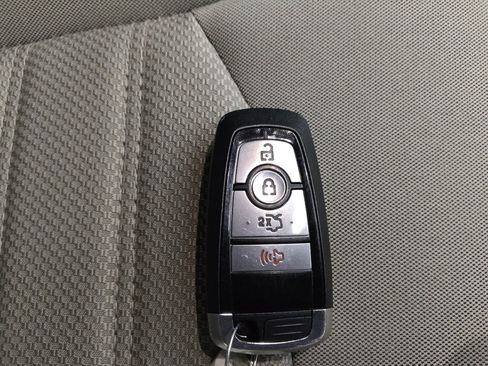 Used 2020 Ford Fusion S FWD image 32