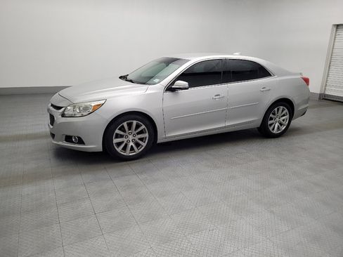 Used 2015 Chevrolet Malibu LT w/ Leather Package image 2