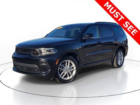 Used 2023 Dodge Durango GT image 1